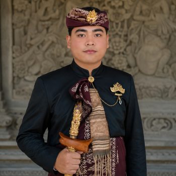 5.Foto Profil Metatah Gede Ari (FILEminimizer)